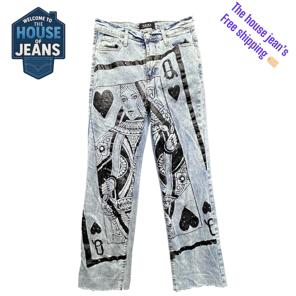 AKIRA Queen of Spades Graphic Jean Size 5 (W26) Women Straight Leg Statement